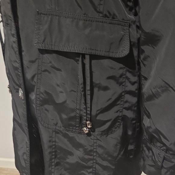 Chic Black Fur-Trimmed Trench Coat - Picture 8 of 14